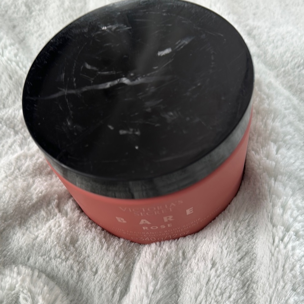 Victoria's Secret Bare Rose Exfoliant - Picture 4 of 6